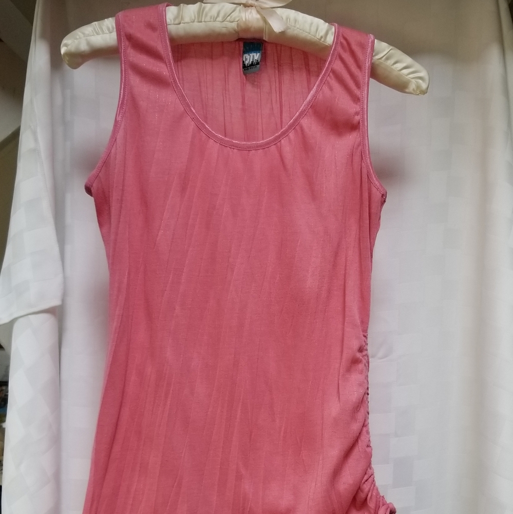 👚STAR CITY PINK SLEEVELESS TOP - Picture 2 of 8